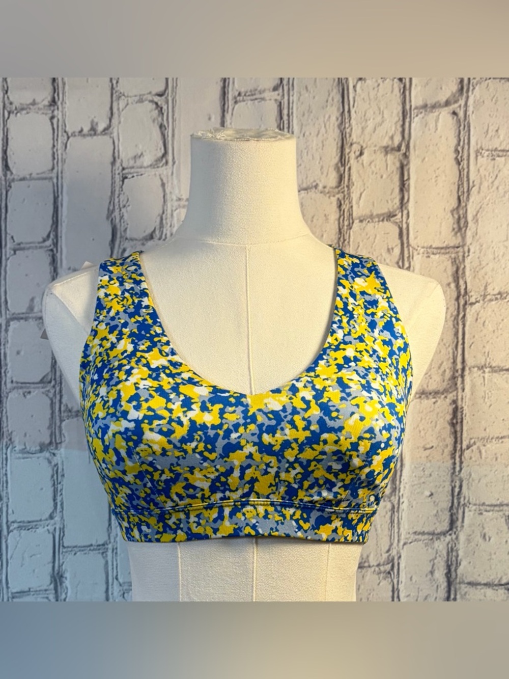 Ideology Size:S Women’s Patterned Scoop Neck Sports Bra - Blue & Yellow